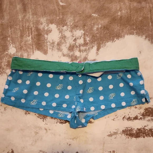 Y2K PINK VS Road Trip/Ski Bunnies Patch Shorty Shorts. Size: S - Picture 6 of 12